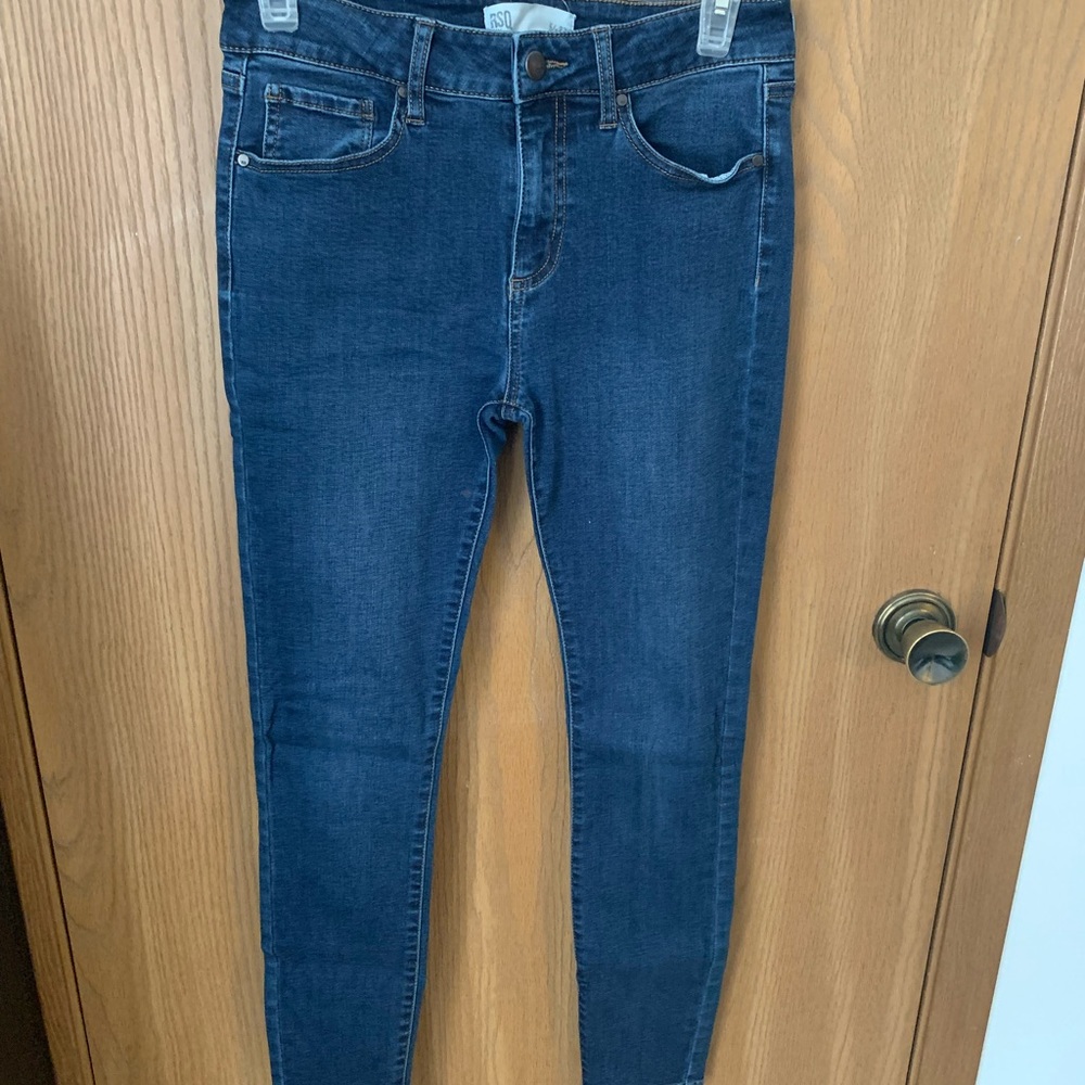 Size 5 skinny jeans Tilly's